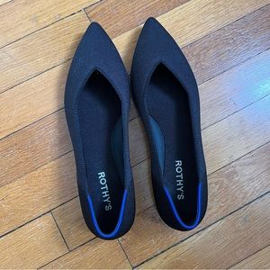 Rothy’s Point II in black, size 8.5